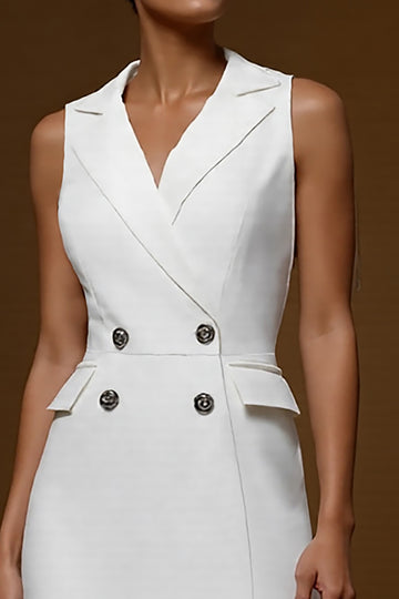 Robe de travail midi à revers crantés en satin ivoire avec volants